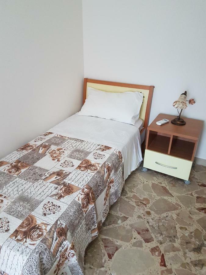 Hotel Licata Posti Letto Trapani Esterno foto